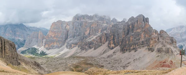 Panoramatický Pohled Dolomity Itálii Mount Lagazuoi Místo Bohatou Historií První — Stock fotografie