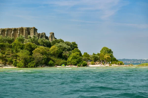 Sirmione Italië Juli 2019 Mensen Die Zomer Van 2019 Genieten Stockfoto