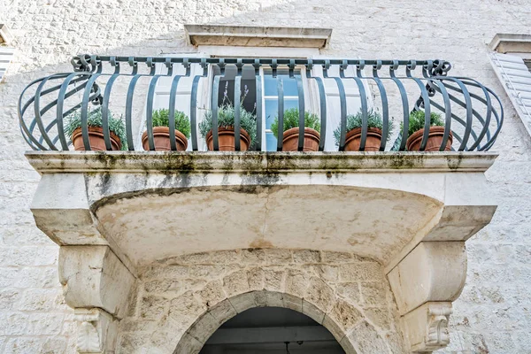 Tradycyjnym Balkonem Stary Dom Trogir Chorwacja Cel Podróży Architektoniczne Tematu — Zdjęcie stockowe