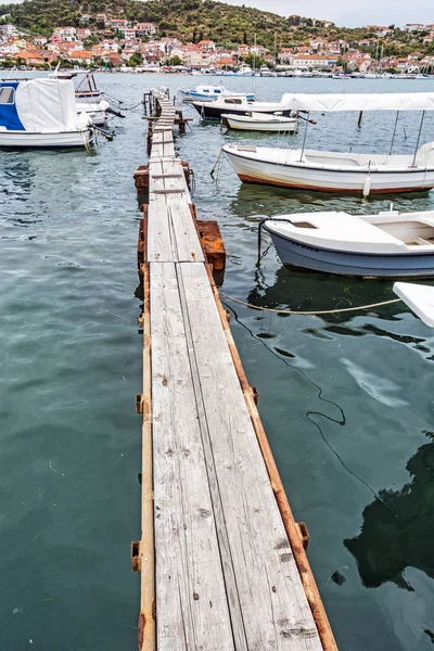 Wooden Pier Boats Harbor Trogir Croatia Travel Destination Sunset Scene — Stock Photo, Image