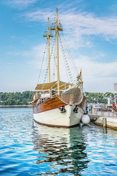 Sailboat Ready Cruise Porec Istria Croatia Summer Vacation Travelling Theme — Stock Photo, Image