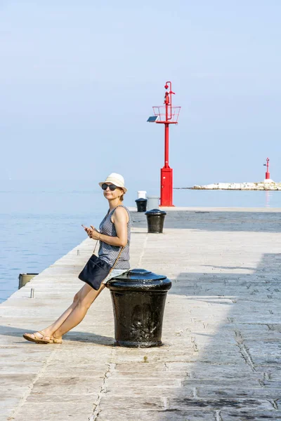 Young Tourist Woman Posing Light Beacon Porec Istria Croatia Travelling — Stock Photo, Image