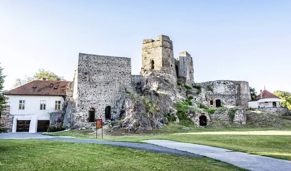 Ruïnes Van Het Kasteel Levice Slowakije Architecturale Thema Reisbestemming — Stockfoto
