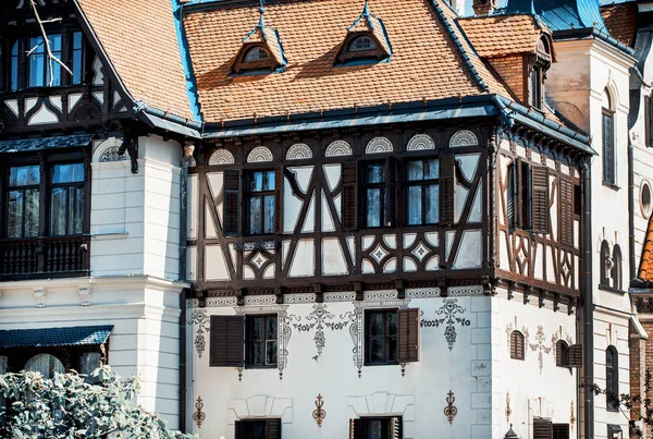 Nahaufnahme Der Burg Lesna Interessante Architektur Krickente Und Orangefarbene Fotofilter — Stockfoto