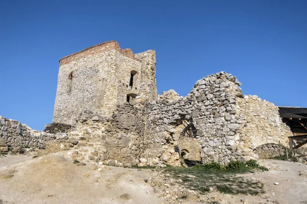 Ruinas del castillo de Cachtice, Eslovaquia — Foto de Stock
