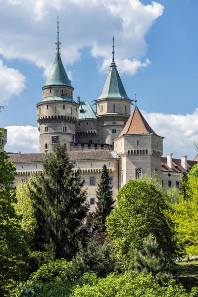 Бойницкий замок в Словакии, культурное наследие — стоковое фото