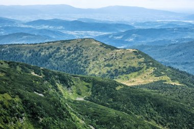 Babia hora tepesinden görünüm, Slovakya, yürüyüş teması