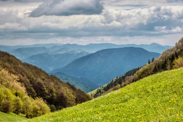 Mountain Landscape Little Fatra Slovak Republic Springtime Scene Beauty Nature — Stock Photo, Image