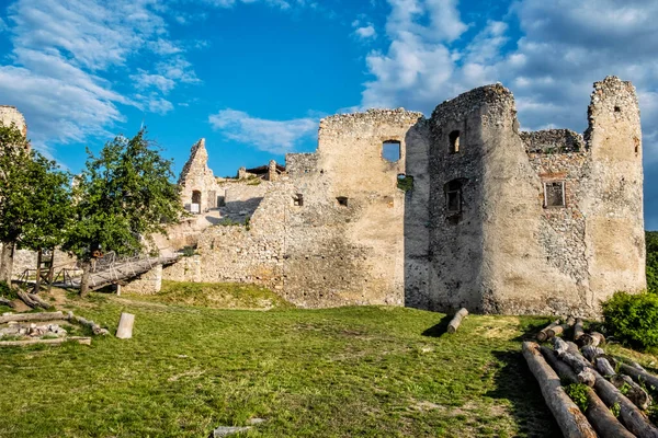Rovine Del Castello Oponice Repubblica Slovacca Europa Destinazione Viaggio — Foto Stock