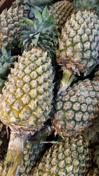 Ananas, ıslak Pazar ekran.