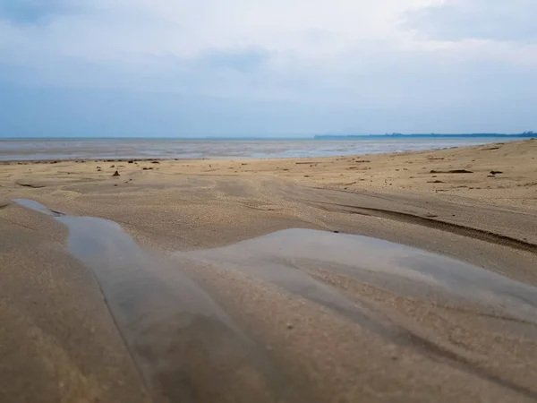 Пляж Мбаппе Закрытый Морской Водой — стоковое фото