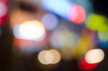 Şehir defocused gece lambası abstract, bokeh, renkli ve koyu arka plan bulanıklık.