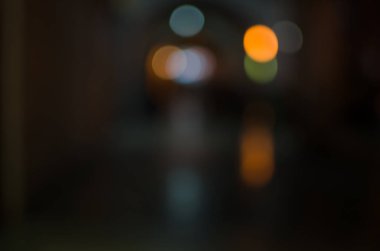 Şehir defocused gece lambası abstract, bokeh, renkli ve koyu arka plan bulanıklık.