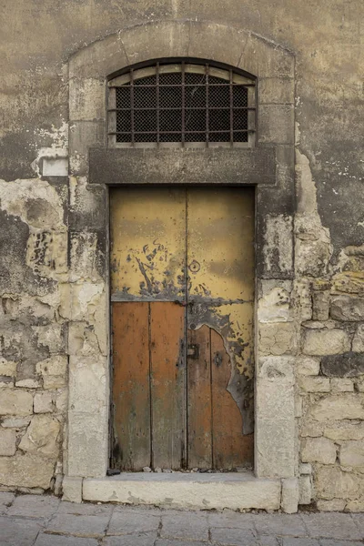 Ancient door — Stock Photo, Image