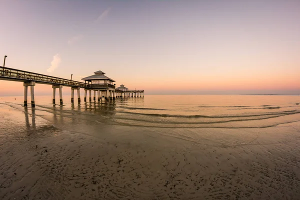 Zonsopgang Pier Myers — Stockfoto