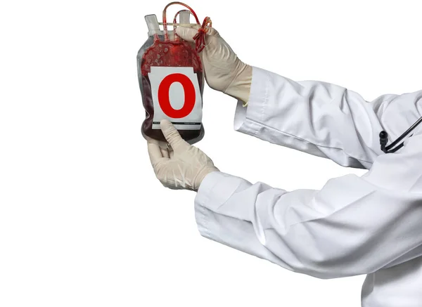 Läkare Vit Rock Som Håller Blodtransfusionspåse Isolerad Vit Bakgrund — Stockfoto
