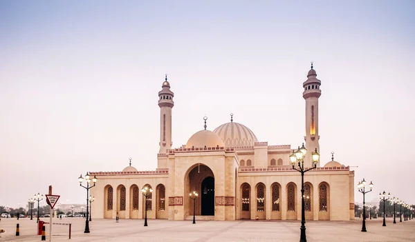Πιο Εμβληματικό Τζαμί Του Φατέχ Βράδυ Μανάμα Μπαχρέιν — Φωτογραφία Αρχείου