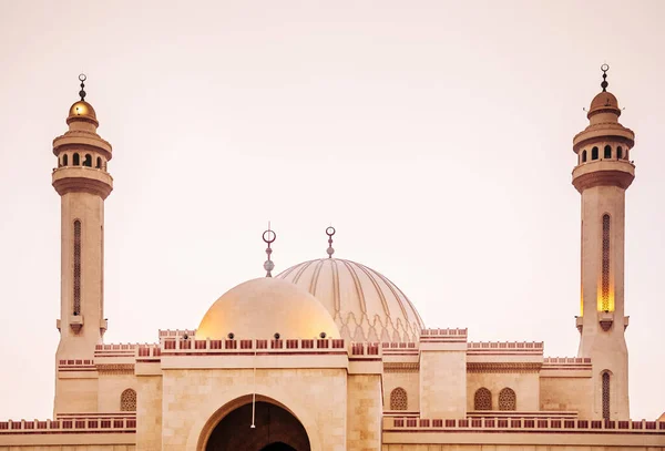 Mezquita Más Emblemática Fateh Por Noche Manama Bahréin — Foto de Stock