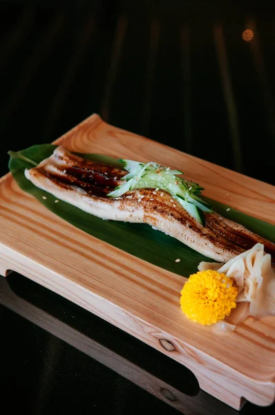 Sushi Premium Unagi Placă Lemn Bucată Mare Japoneză Unagi Anghilă — Fotografie, imagine de stoc