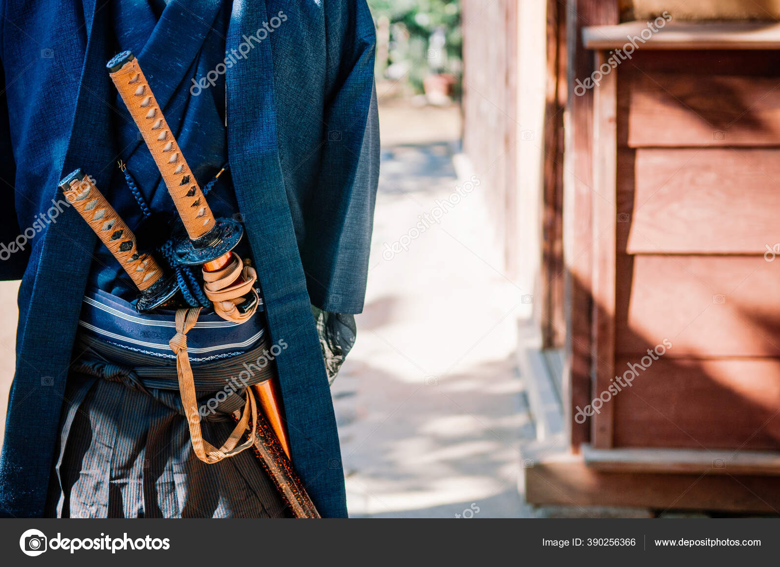 Kccedge Best Cutlery Source 2pc Combo Full Tang 28in Tanto | Desertcart  Seychelles, image size:1600x1163