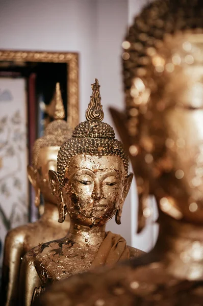 Старое Золотое Лицо Статуи Будды Ват Ратчаороцарам Бангкок Королевский Храм — стоковое фото