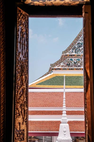 Temple Carreaux Céramique Toit Façade Style Chinois Par Fenêtre Wat — Photo