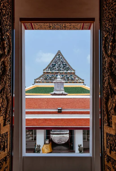 Temple Carreaux Céramique Toit Façade Style Chinois Par Fenêtre Wat — Photo