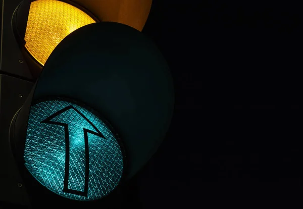 Trafikljus Gul Trafikljus Med Den Gula Lampan Lyser — Stockfoto