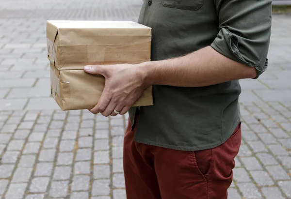 Package delivery — Stock Photo, Image