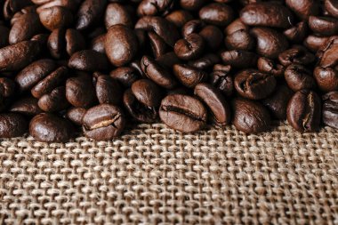 Çuval bezeli kahve çekirdekleri