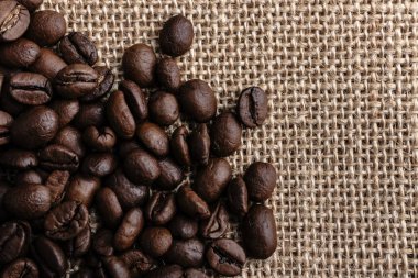 Çuval bezeli kahve çekirdekleri