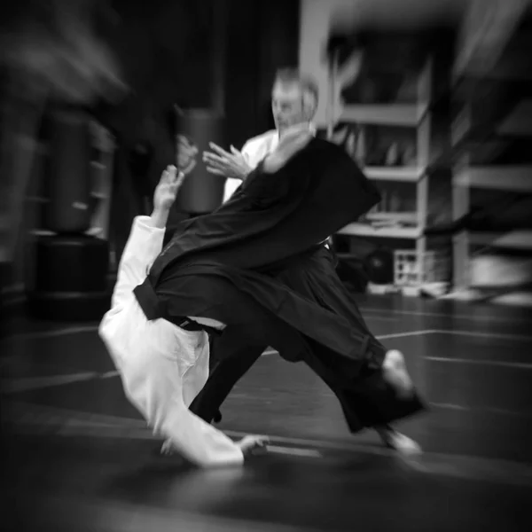 Verschwommenes Aikido Wurfkokyunage Mit Zusätzlicher Vintage Maserung Unschärfe Und Vignette Stockbild