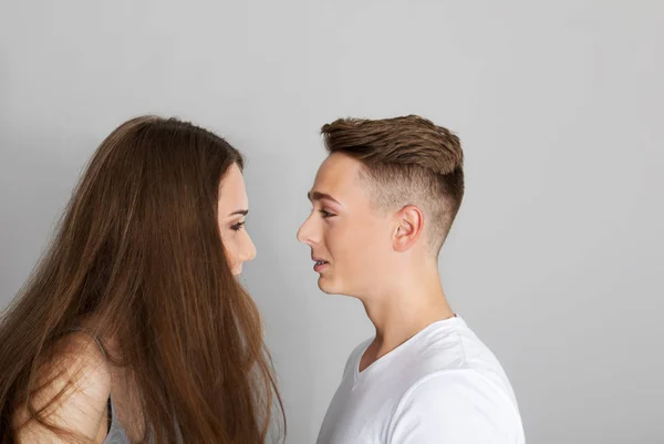 Teenage par i argumentet. — Stockfoto