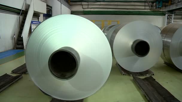 Large roll of stainless steel in the factory floor — Stock Video