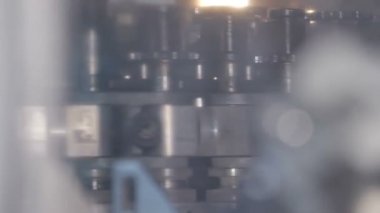 Plastik preform şişeler üfleme için makine hareket