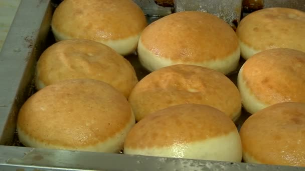 Hacer Rosquillas Aceite Hirviendo — Vídeo de stock