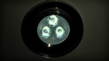 Açma ve kapatma led tavan lambası