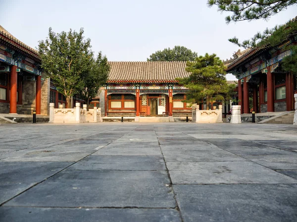 Çin Tapınağının Avlusunda Antik Çin Mimarisi Pekin Çin — Stok fotoğraf