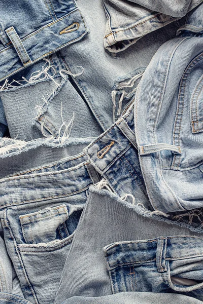 Blue Denim Stoff Als Hintergrund Ein Set Alter Abgenutzter Jeans — Stockfoto