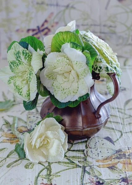 Schöner Strauß Frühlingsblumen Einer Vase Auf Dem Tisch Schöner Blumenstrauß Stockbild