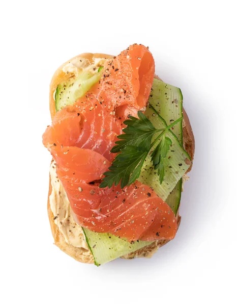 Beyaz arka plan üzerinde geleneksel İtalyan Bruschetta