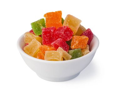 Beyaz arkaplanda ananas