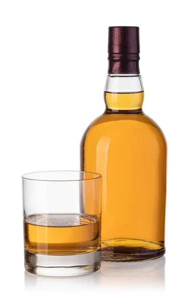 Whiskeyflasche und Glas — Stockfoto