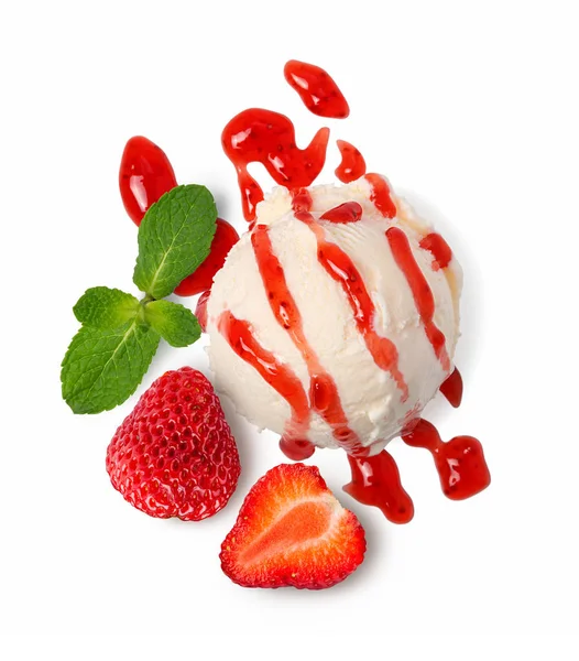 香草冰淇淋勺子配草莓酱 — 图库照片