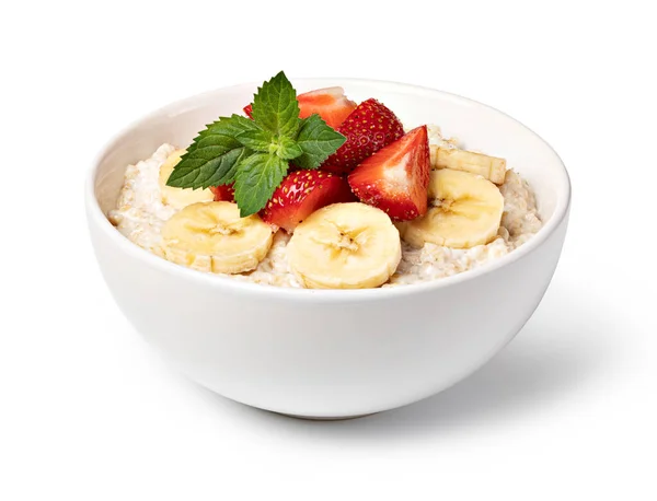 Harina Avena Preparada Con Frutas Bayas Aisladas Sobre Fondo Blanco — Foto de Stock