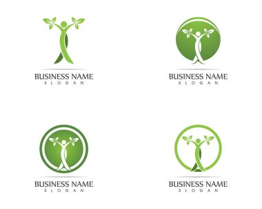 Sağlık görevlileri logo tasarımı çizimleri yapıyor