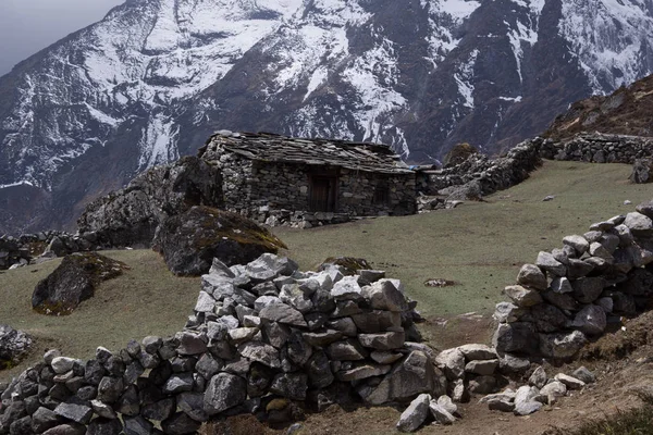 Vue Paysage Maison Traditionnelle Pierre Rurale Dans Les Hautes Montagnes — Photo