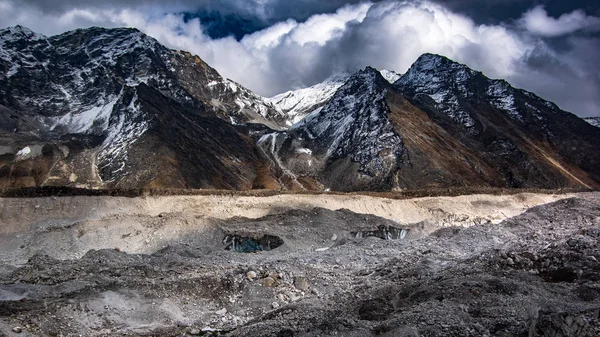 Close-up van op Khumbu gletsjer en Kongma La pass — Stockfoto