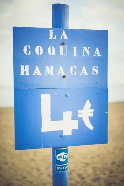 Cartelera Azul Playa — Foto de Stock