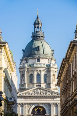 Budapeşte, Macaristan - 18 Aralık 2017: Aziz Stephen Bazilikası Szent Istvan Bazilika. Stephen, Macaristan'ın ilk kralı onuruna adlandırılmıştır.